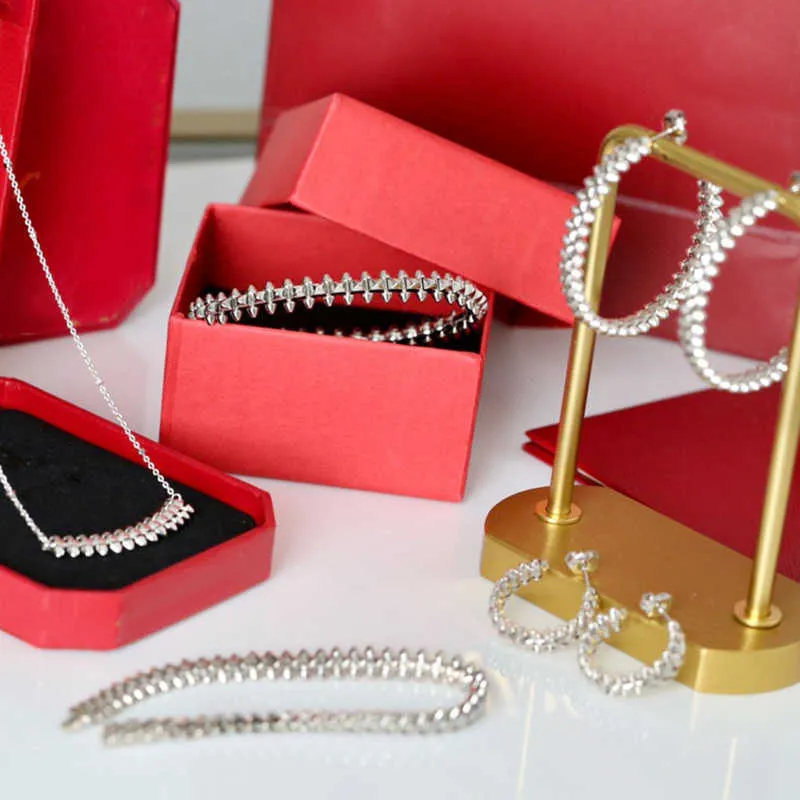 Marca de moda conjunto de jóias para mulheres banhado a ouro Rive Steam Punk Party Fashion Clash Design Brincos Colar Pulseira Ring239d