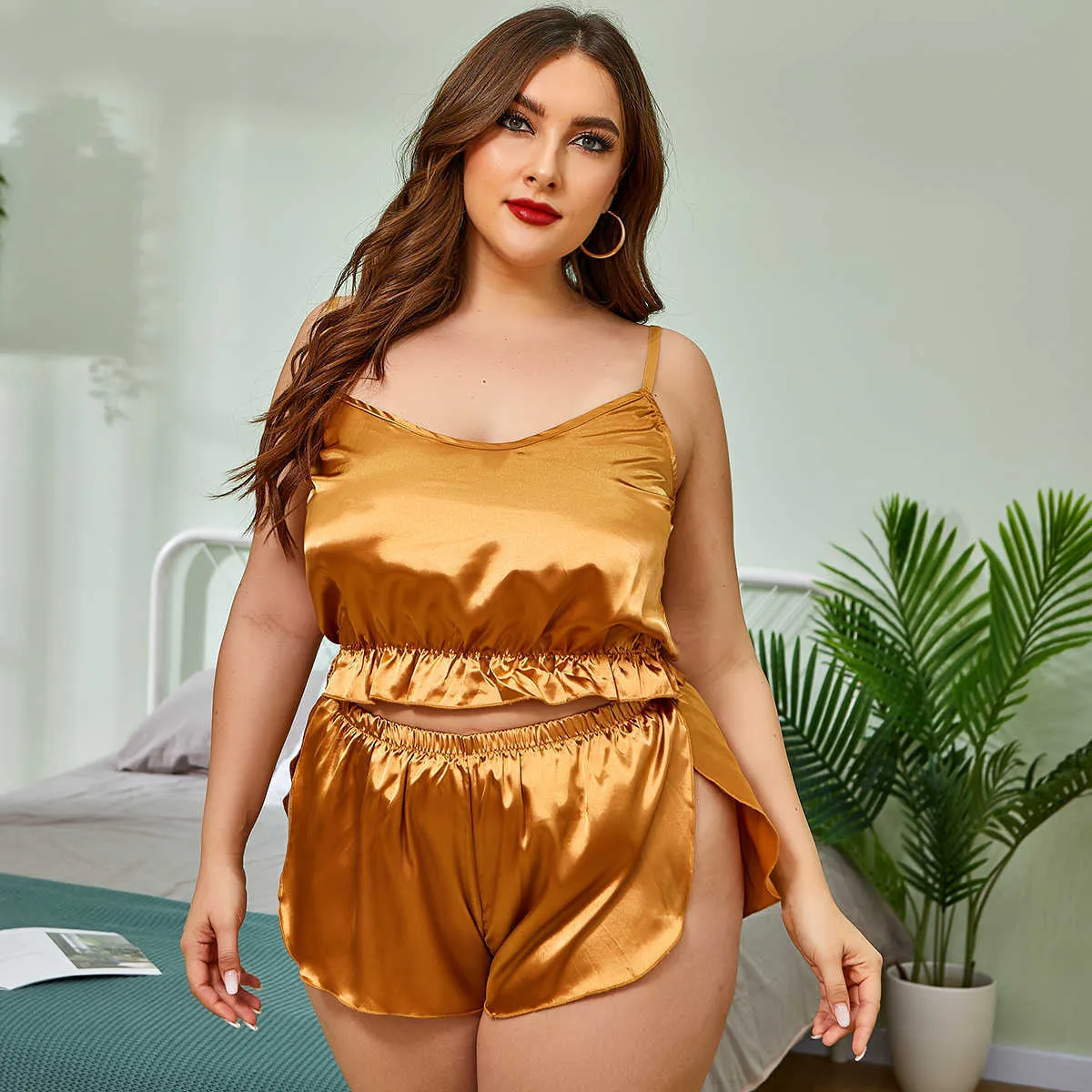 Plus Size Frill Trim Cami Top com Split Side Shorts Sexy Sleepwear Sleepwear Atacado Pijama Silk Homewear Mercado CT 210809