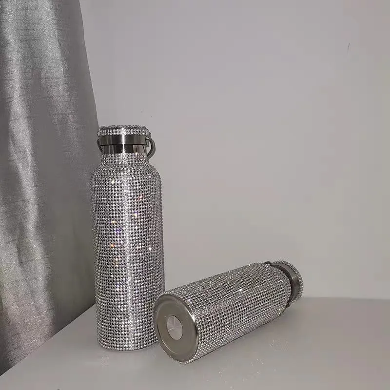 500 ml Sparkling Diamond Tumbler rostfritt stål Bling Rhinestone vattenflaska bärbar utomhuskokare med lid223g