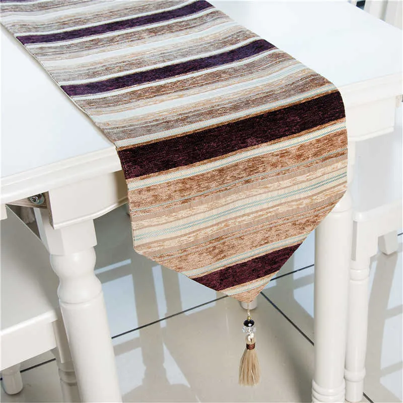 33 x 210cm Elegant Stripe Table Runner with Tassels for Dining Wedding Party Christmas Cake Soft cloth Decoration 210628