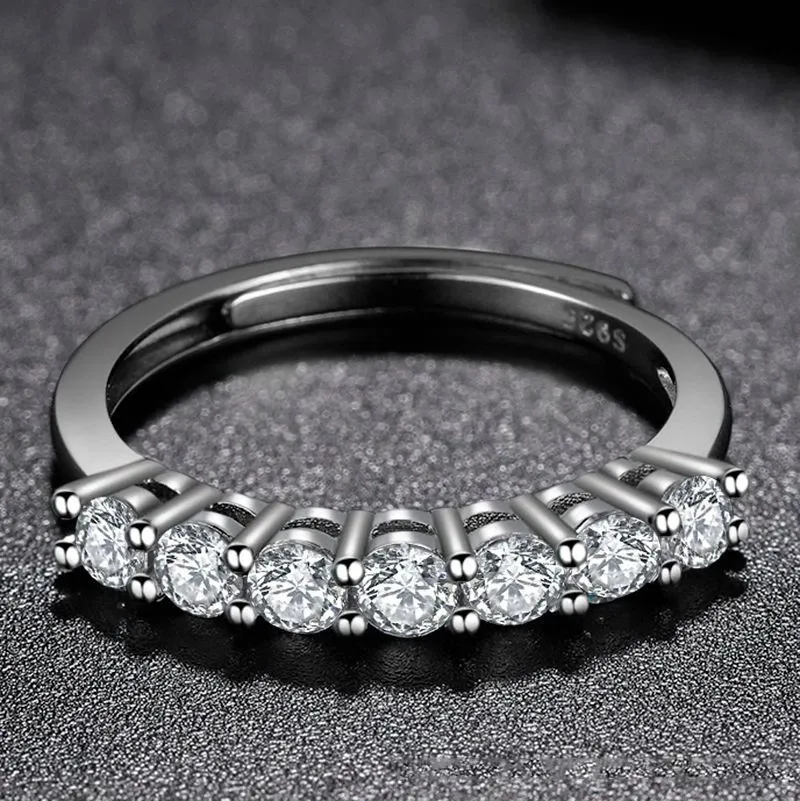 Japonês e coreano estilo S925 Silver Moissanite Row of Diamonds Ring Feminino Feminino Plemolize Jóias Nobres Nobres Femininas Presente225V
