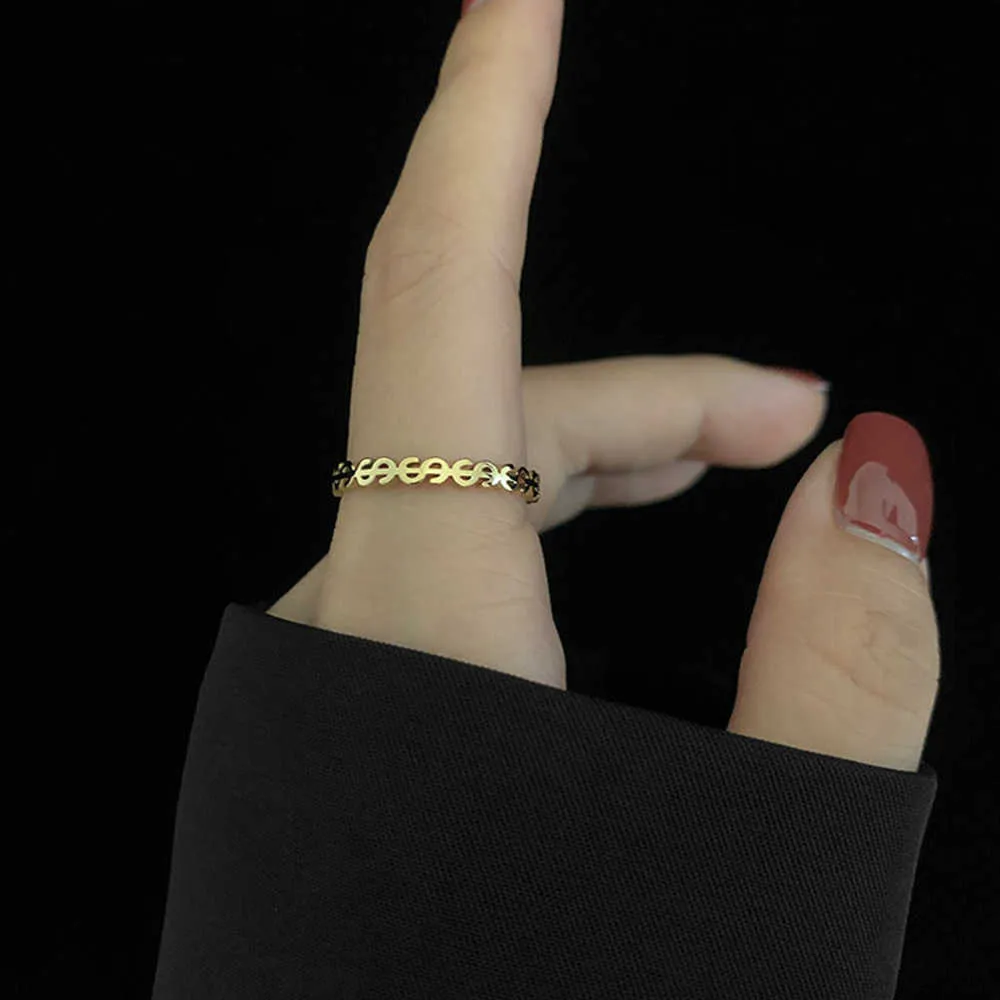 Ins Fashion Women Finger Rings vrouwelijke goudkleur roestvrij staal dollar bord ring hoogwaardige statement sieraden anillos mujer h103214587
