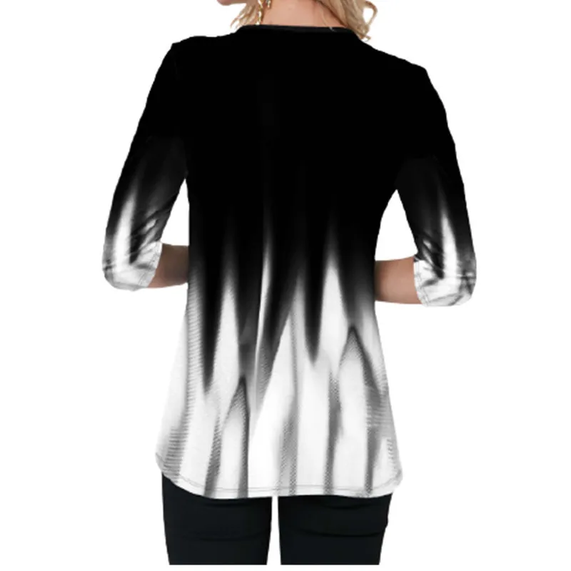 スプリングトップス4xl 5xL特大の女性ブラウス3DグラデーションプリントクロスVネック緩いプラスサイズのシャツトップスファッション服220311