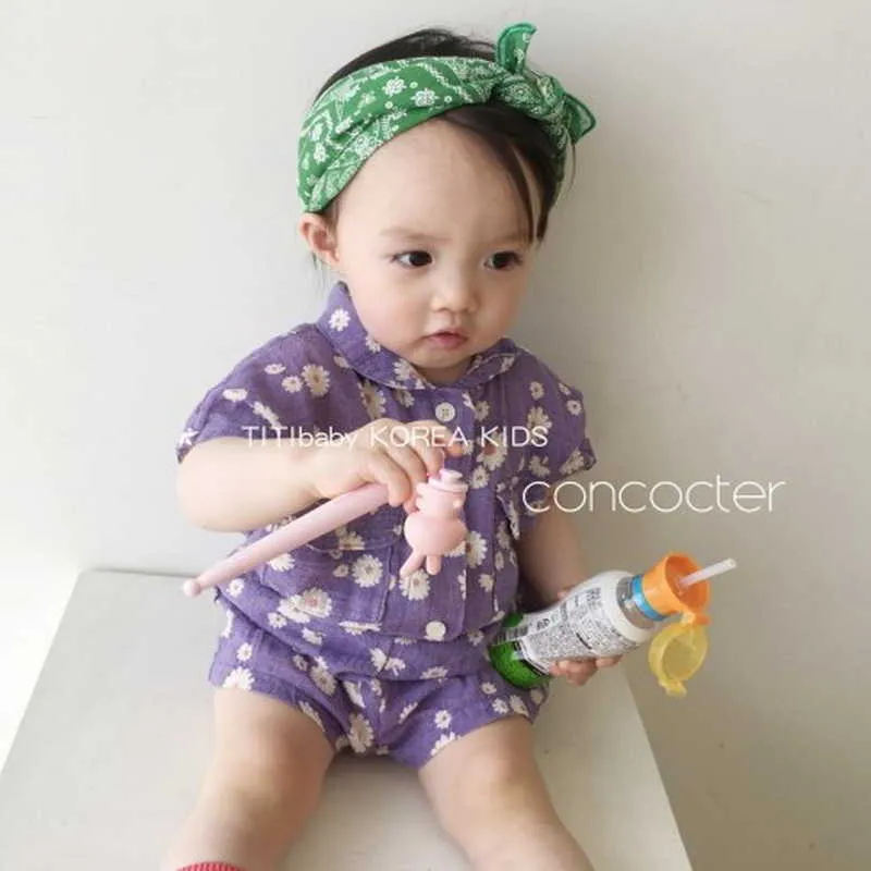 Korean Style Summer Kids Boys Girl 2-pcs Sets Daisy Shirts + Shorts Cute Toddler Outfits Children Clothes E0310 210610