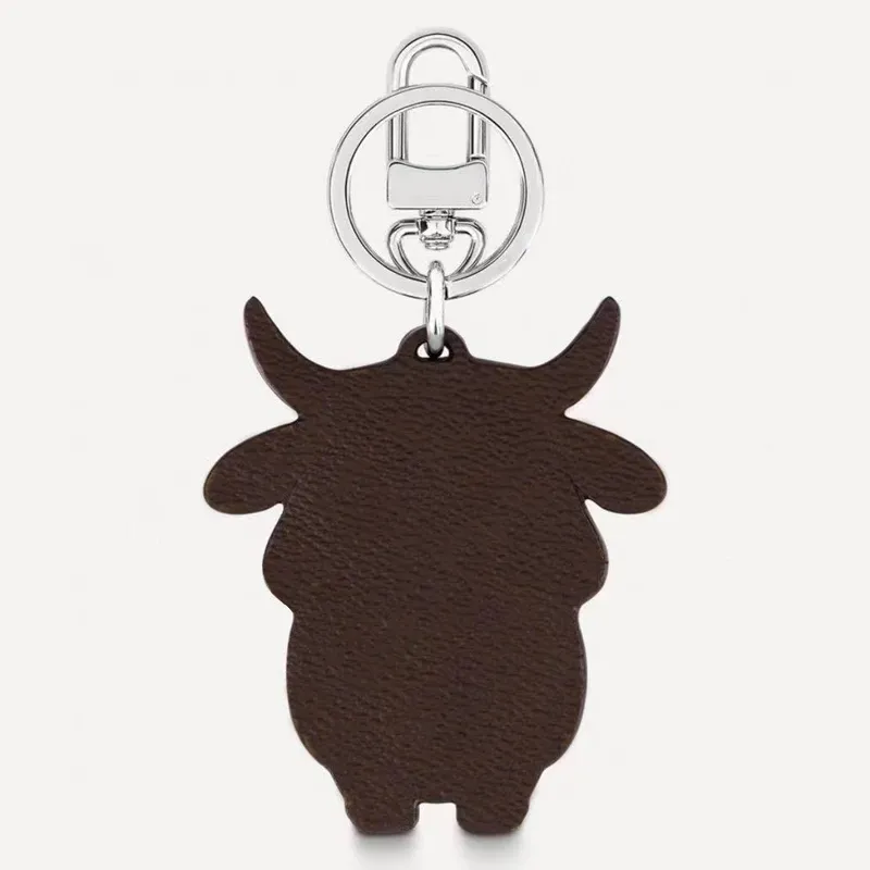 Keychains Lanyards Designer Keychain Fashion Pu Leather Ox Cattle Cow Key Ring Designad Keychains Car Keyring Holder Bull Pendant 273x