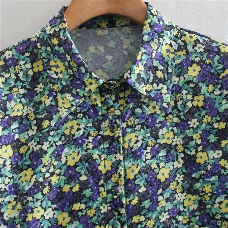 Spring Green Floral Print Women Shirts Vintage Long Sleeve Button Up Shirt Female Streetwear Casual Woman Blouse 210519