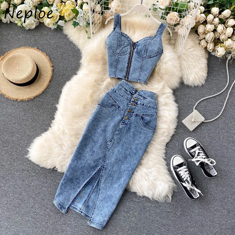 Neploe Sommer Vintage Denim 2 Stück Frauen Set Sexy Schlüsselbein freigelegt ärmellose Camis Top + hohe Taille Hüfte A-Linie Split Rock Anzug 210423