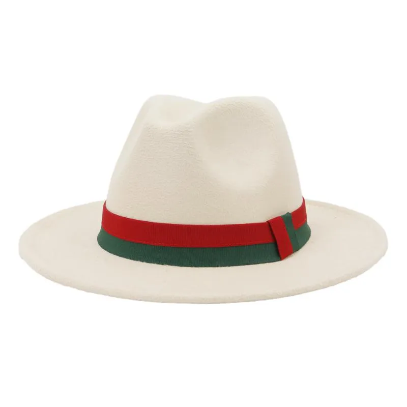 Les chapeaux à bord large tendance crème laine en feutre Fedora avec un groupe de ruban patchwork vintage Men de mode Jazz Cap Femmes Panama Party Wedding Hat2443