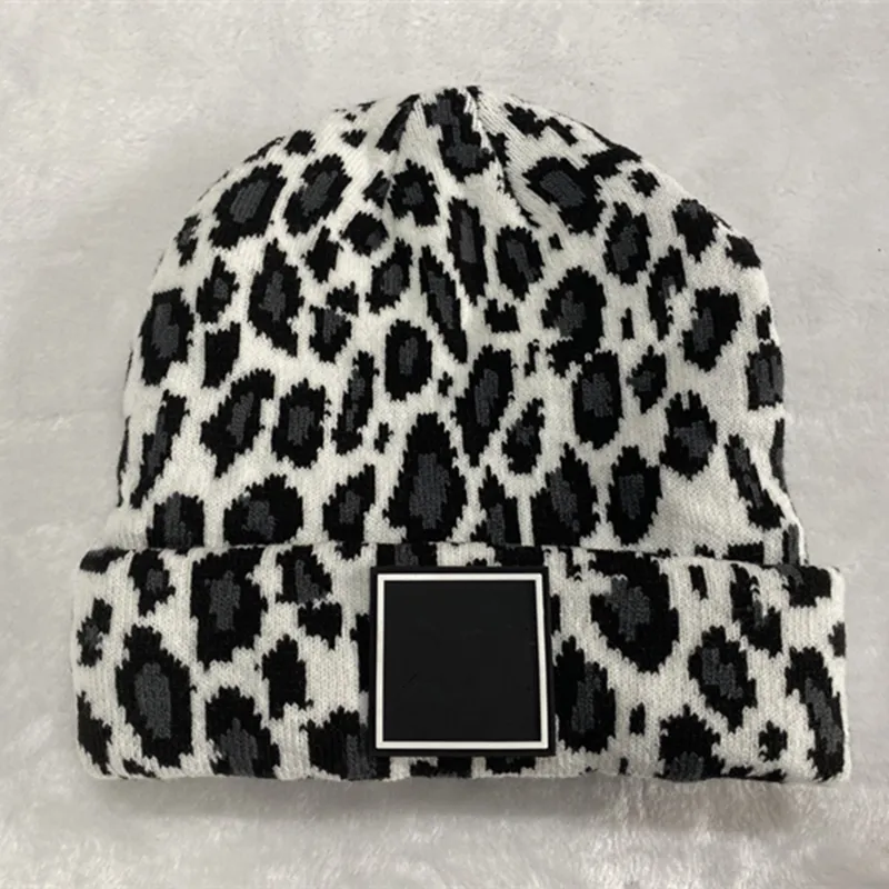 Designer beanie hatt för kvinnor män märke vinter stickade skallies hattar unisex damer varmt motorhuven leopard caps298i