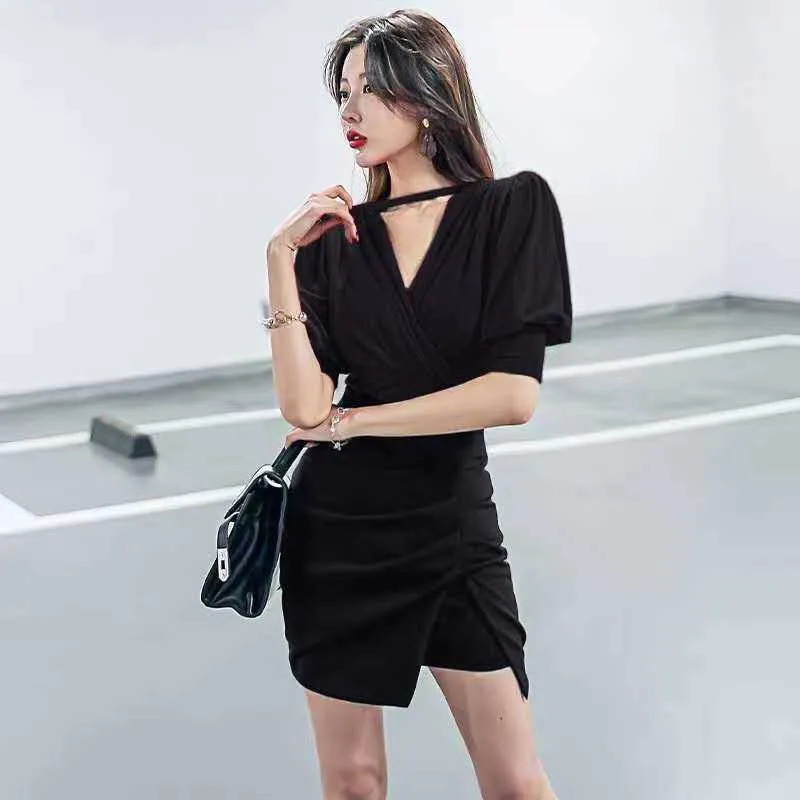 Estilo de Verão Moda coreana Spled Skirt Hang Lanterna Sleeve Irregularidade Fino Escritório Festa Foy Mulheres Vestidos 210602