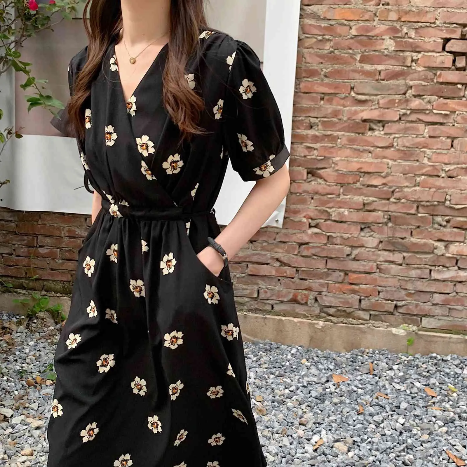 Black Decote em v Florals All Match Slim Sexy Prom Femme Chic Impressão Gentil Flores Flores Streetwear Longo Vestidos Vestidos 210525