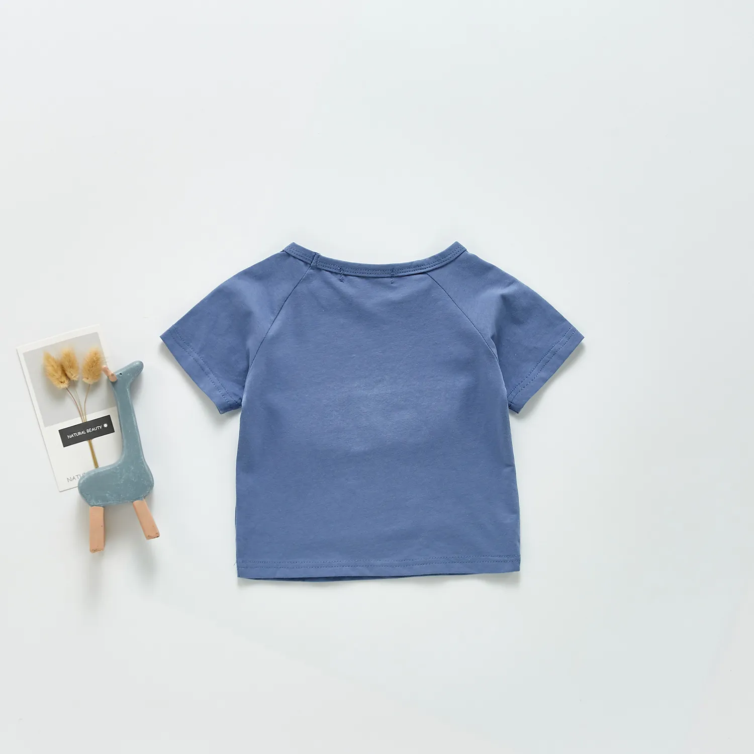 Camiseta de manga corta de algodón para bebé de verano, ropa de niña de color caramelo con bolsillo grande 210515