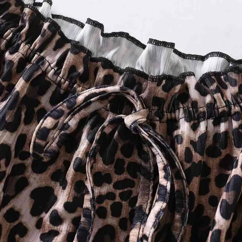 Wiosna Kobiety Leopard Drukuj Slash Neck Krótka koszula Kobieta Z Długim Rękaw Blonge Casual Lady Slim Crop Tops Blusas S8531 210430