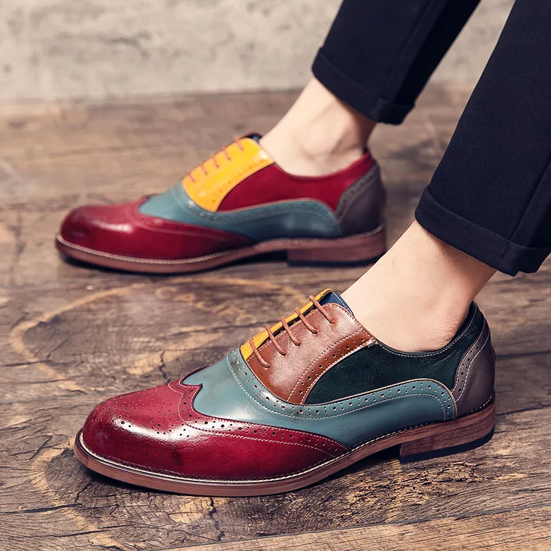 2022 hommes chaussures à la main de haute qualité multicolore PU tête talon bas à lacets mode hommes chaussures habillées luxueux Brock Oxford chaussures