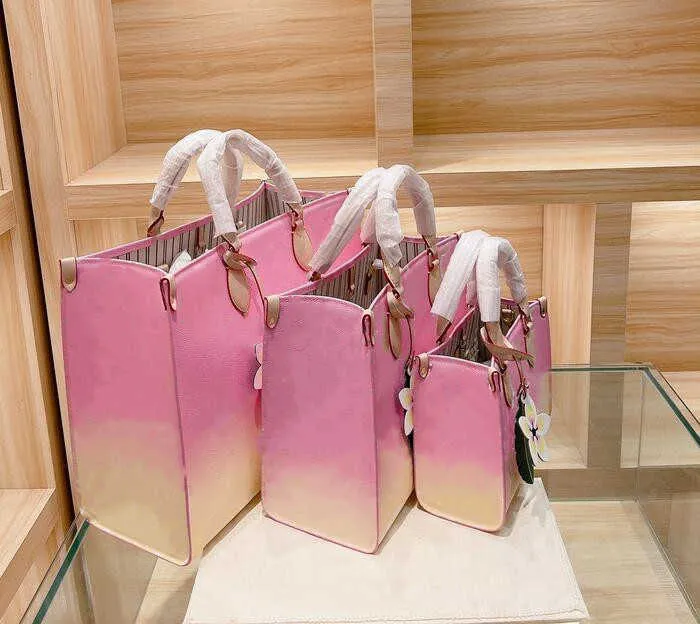 Women Luxurys Designers Handbags M45320 Ladies Tote Shopping Bags Wholesale Handbag Fashion Onthego Classic Letter Purse 36 41cm On The Go