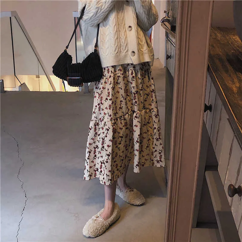 Corduroy High Waist Winter Long Skirts A-line Women Flower Print Maxi Female Vintage pleated Cute Girls Streetwear 210621