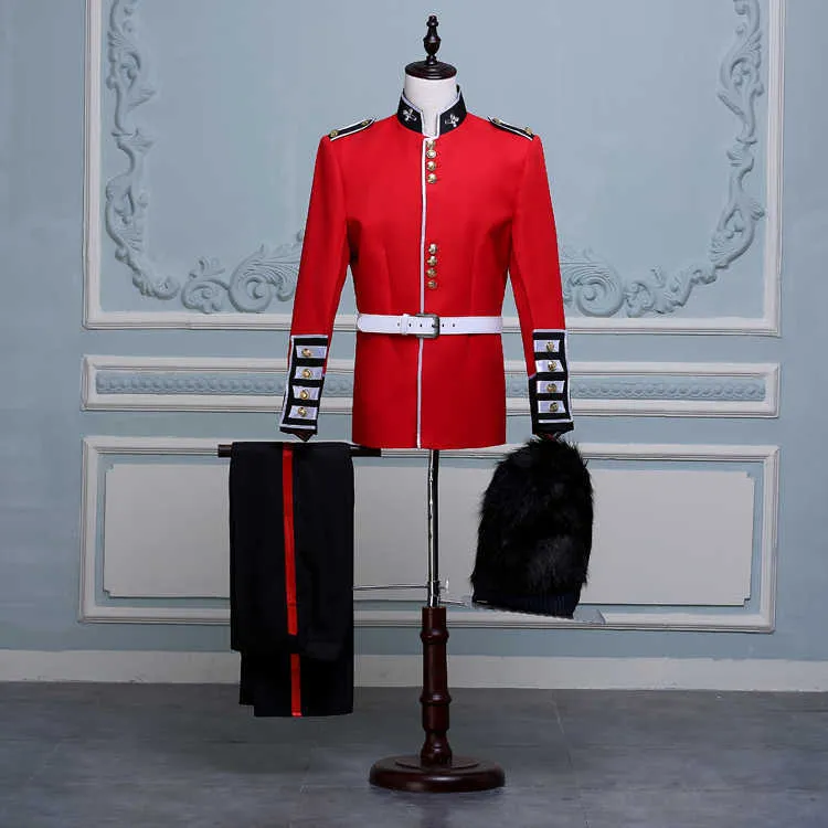 British Royal Guard Honor Guard Prince William European Court Performance Costume Stage Passar Coat + Byxor + Hat + Bälte 2020 x0909