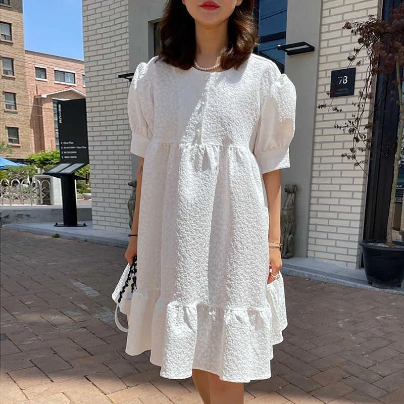 Korjpaa Kvinnor Klänning Sommar Koreanska Chic Vintage Elegant O Neck 3-Row Button Loose Textured Bubble Sleeve Hem Vestido Kvinna 210526