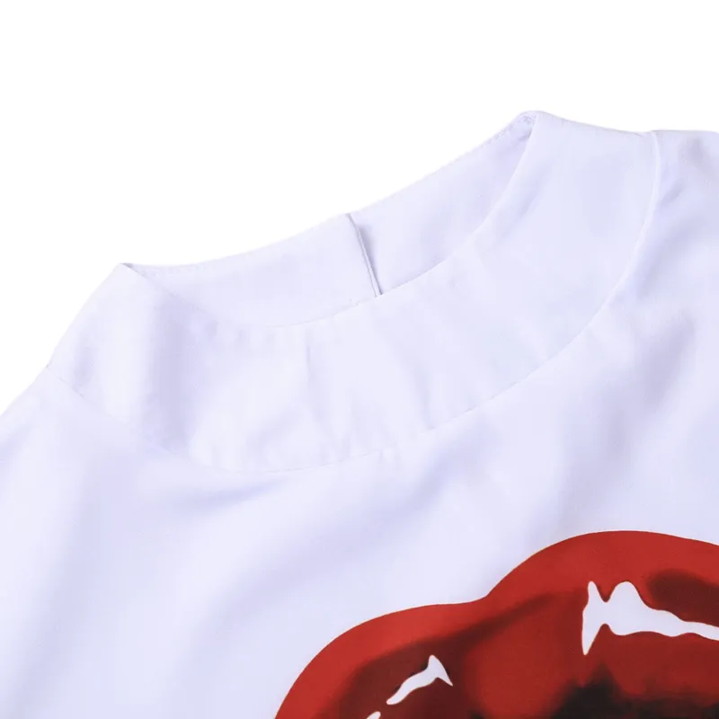 Femmes T-Shirt Mode Lèvres Élégantes Imprimer Tops D'été Bureau Dames Casual Col Montant À Manches Courtes Vêtements 210522