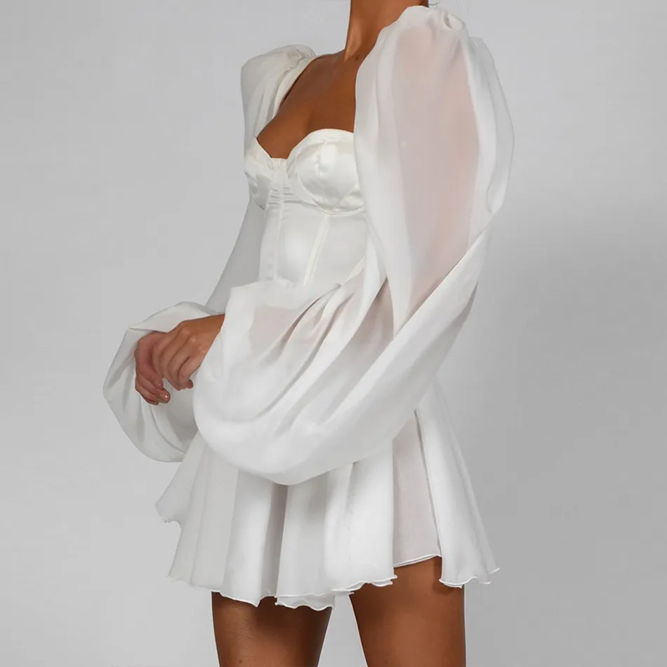 Sommar kvinnor vit spets långärmad mini klänning sexig ruffles mode kändis kväll bana party casual klänningar 210423