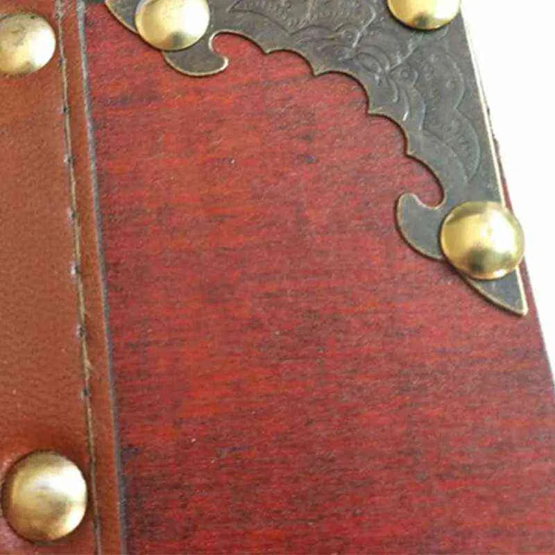 Retro Treasure Chest with Lock Vintage Wooden Storage Box Antique Style Jewelry Drop 211102