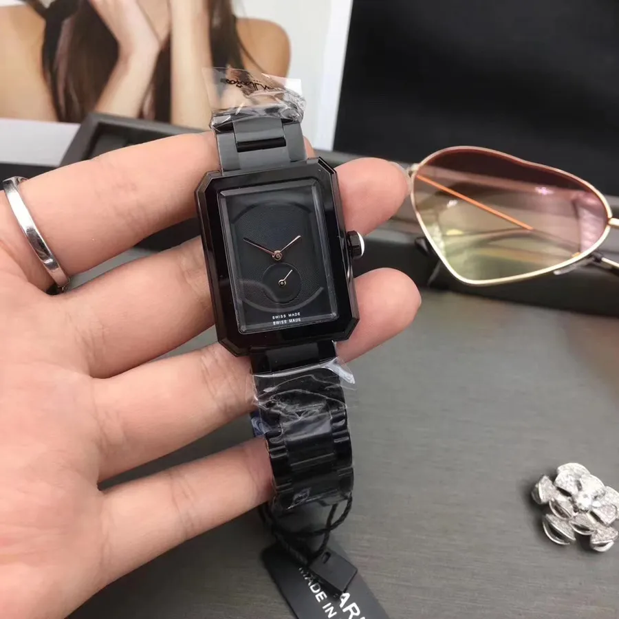 Orologi del marchio Women Ladies Girl Rectangle in Metal Steel Band Quart Watch di buona qualità orologio piccolo Can Can CH723630618