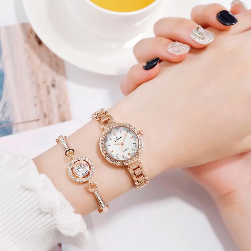 Zegarek Set Watch Watch Women Silver Rhinestone Bransoletka Biżuteria Panie Kobieta Hour Casual Quartz Drop267p