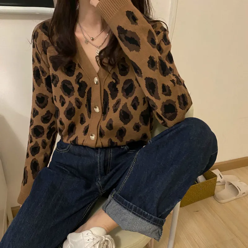Cardigan autunno donna cardigan scollo a V coreano top leopardo allentato slim manica lunga maglioni tutto-fiammifero top femminili GK437 210507