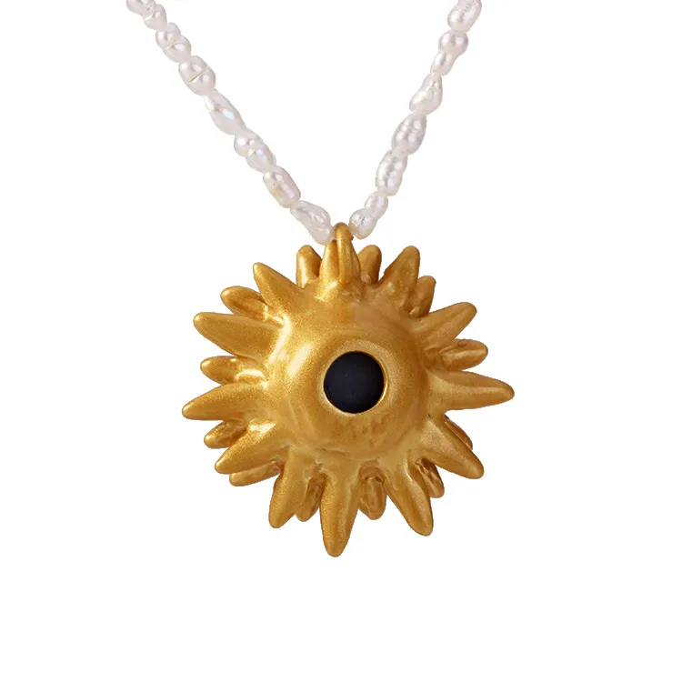 Einfache vergoldete Sonnenblumen-Anhänger-Halsketten Damen Schlüsselbeinkette Modeschmuck