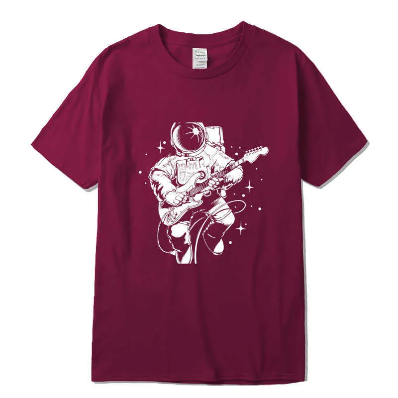 XIN YI Maglietta a maniche corte in cotone 100% casual da uomo di alta qualità Divertente astronauta suona la chitarra stampa da uomo Maglietta o-collo t-shirt da uomo X0621