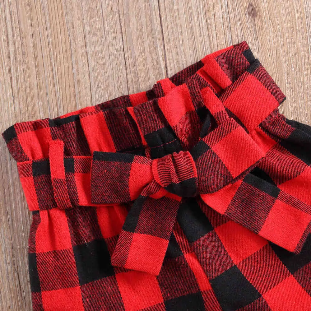 1-5Y Toddler Kid Girls Christmas Clothes Set Ruffles Long Sleeve T shirt Tops Bow Plaid Shorts Xmas Red Outfits 210515