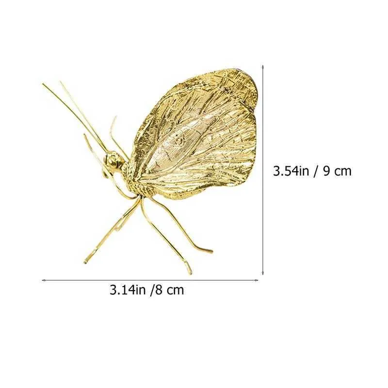 リビングルームのデスクトップゴールデンバタフライの装飾黄金の蝶置物飾り動物彫刻メタル工芸品の家の装飾210811