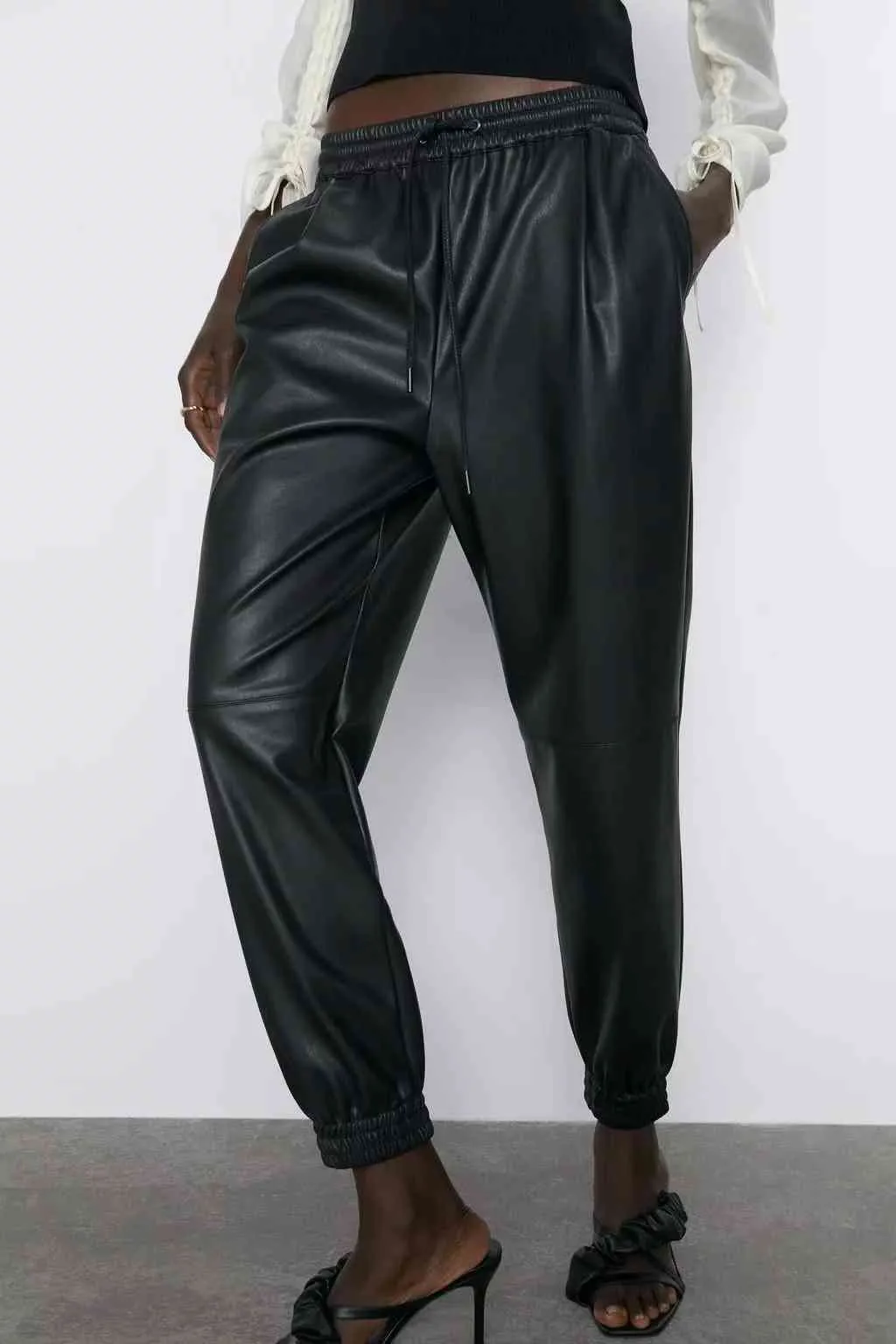 Vintage Khaki PU Pantalones de cuero Mujeres Sweetpants Streetwear Korean Joggers Pantalones de cintura alta 210521