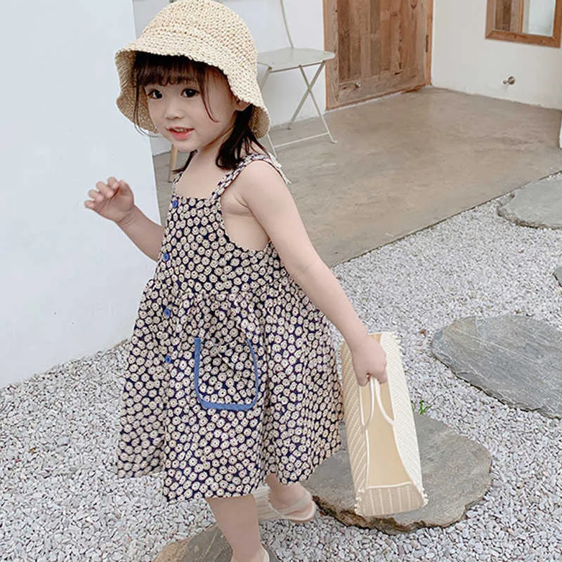 Vestito da ragazza estiva Carino coreano Tasca floreale Bottoni Canotta Principessa Festa bambini Abbigliamento bambini bambini 210625