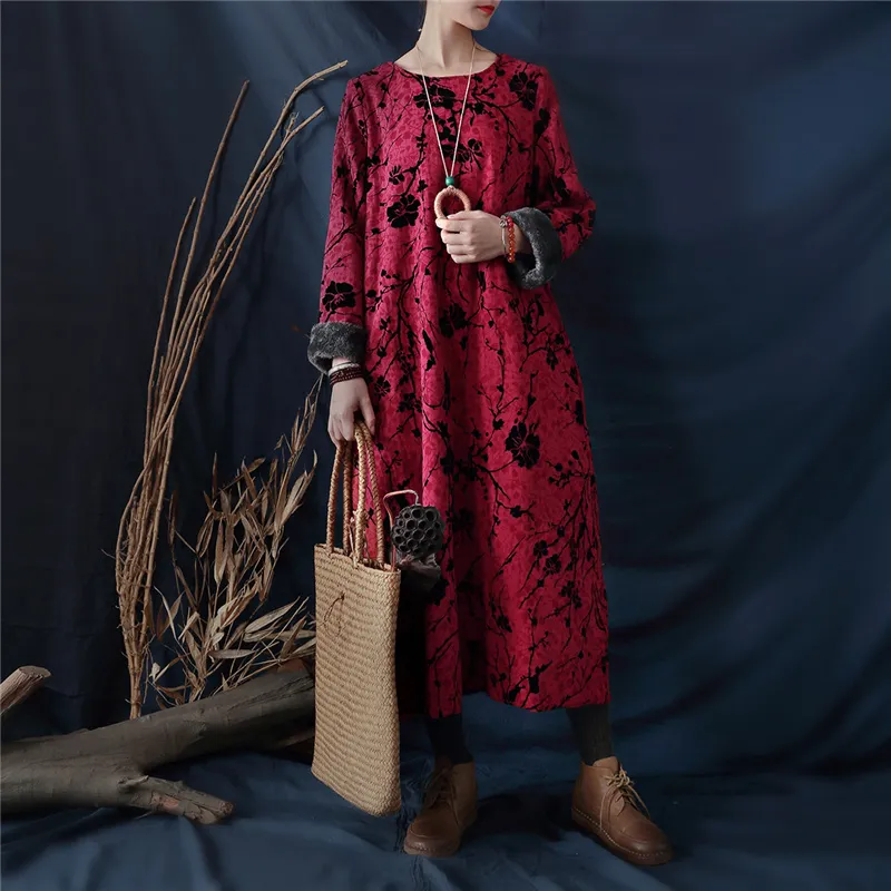 Johnature Women Jacquard Vintage Klänningar Kinesisk stil Fleece Robes Vinter 3 Färg Kvinnor Tyg Varma Bomull Klänningar 210521