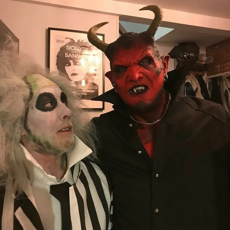 Ikari-démon Latex Masque Diable Réaliste Farce Présent Spooky Halloween Cadeau Jouet Pour Costume Fête D'anniversaire Cadeau De Noël 220303