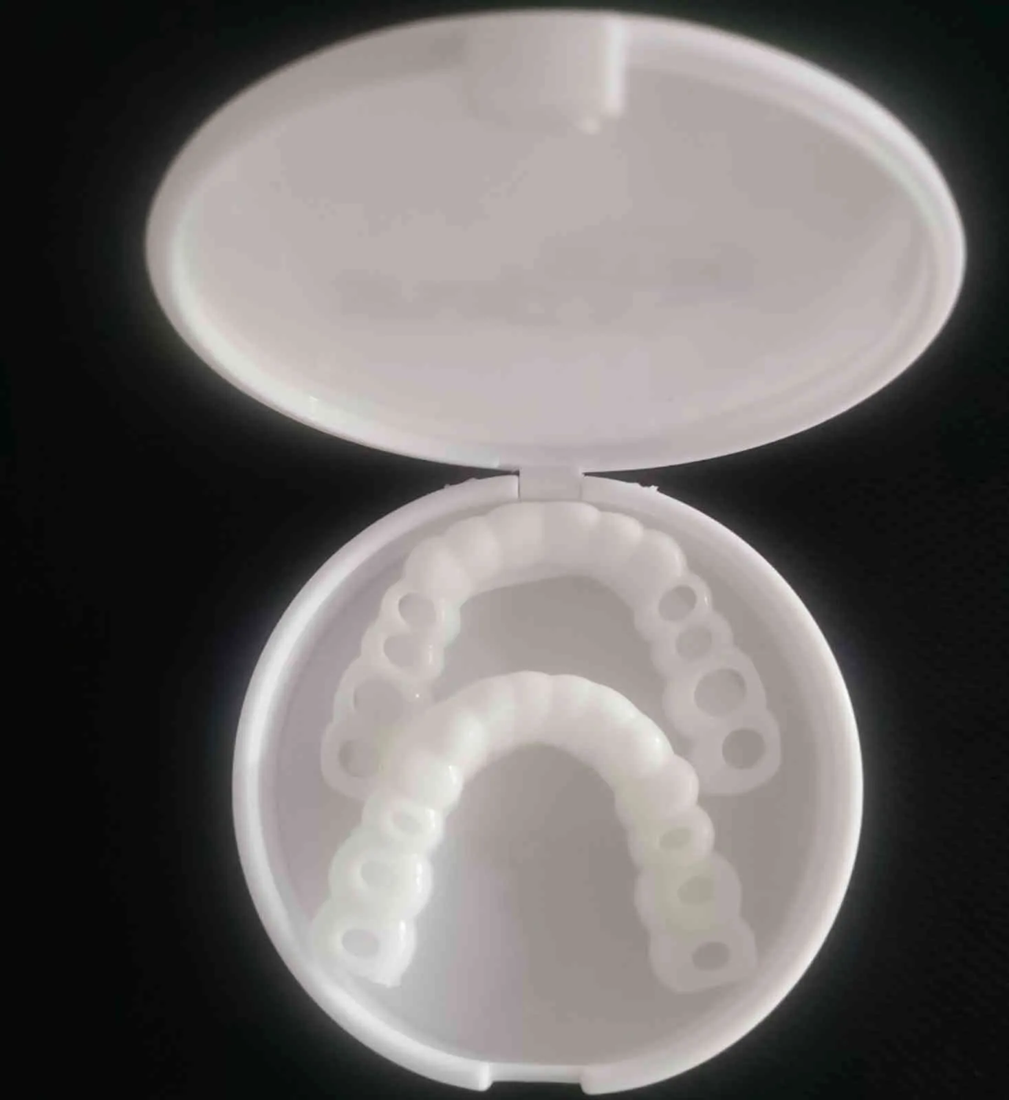 A quarta geração Instant Instant Silicone Brace dente Braças de clareamento Brace False Brace5063190