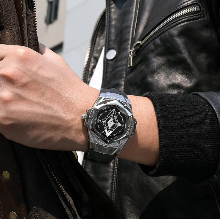 RUIMAS marque créative hommes montre bracelet en Silicone montres lumineuses évider Quartz résistant à l'usure résistant aux rayures montres 239g