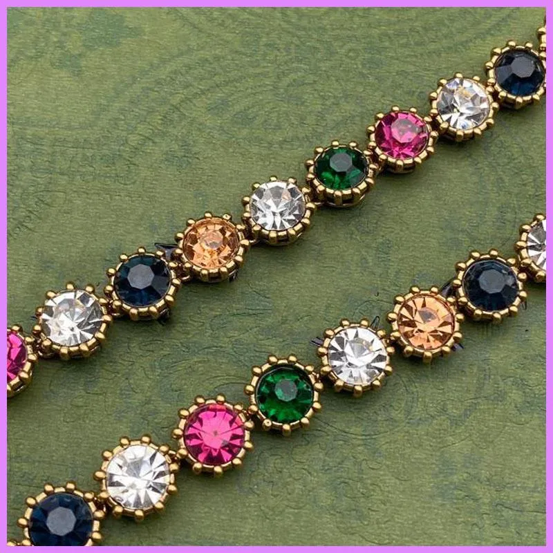 Модные женские ожерелья сети роскошные дизайнерские цветовые ожерелья бриллиантовые ожерелья дамы дизайнеры ювелирные украшения золотой цвет для вечеринки 2203044D3968325