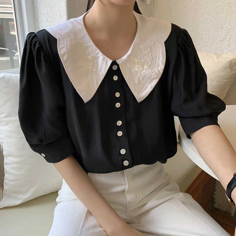 Korejpaa Dames Shirt Zomer Koreaans Chic Retro Borduurwerk Bloem Doll Revers Contrast Stiksels Satijn Zijde Bladerdeeg Mouw Blouse 210526