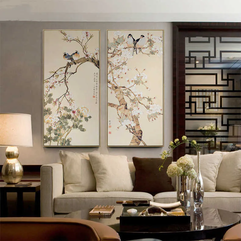 Dipinto di fiori e uccelli in stile cinese che canta su fiori di pruno Immagine di bellezza artistica Poster su tela la decorazione domestica 210827