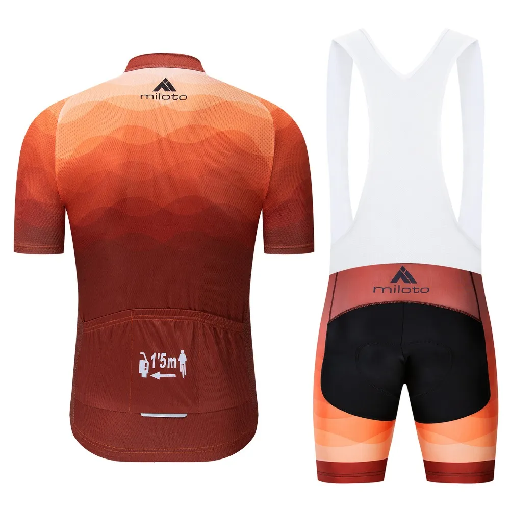 2022 Miloto Summer Cycling Jersey set oddychający drużyny wyścigowe zestawy rowerowe sportowe mens krótkie ubrania rowerowe M0843235