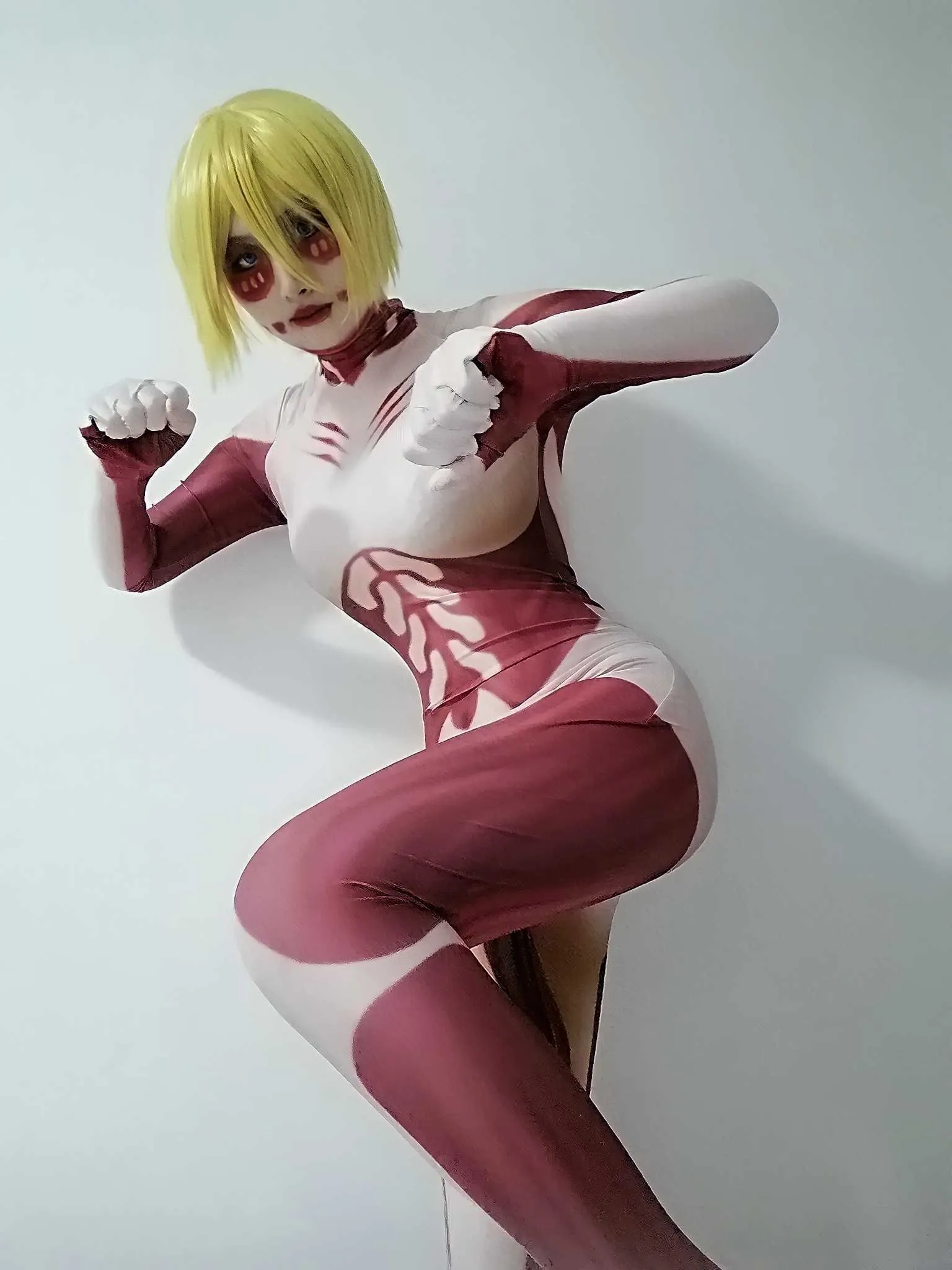 Adultos Crianças Ataque em Titan Traje Colossal Titan Superhero Cosplay Trajes Homens Meninos Zentai Halloween Bodysuit Q0910