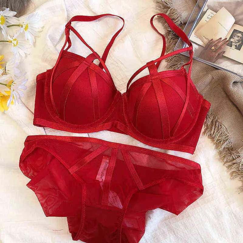 NXY sexy set Fashion Red Hollow Out BH Und Höschen Set Reine Farbe Sexy Dessous Tiefem V Push-Up Büstenhalter Spitze Frauen Unterwäsche Plus Größe C D 1127