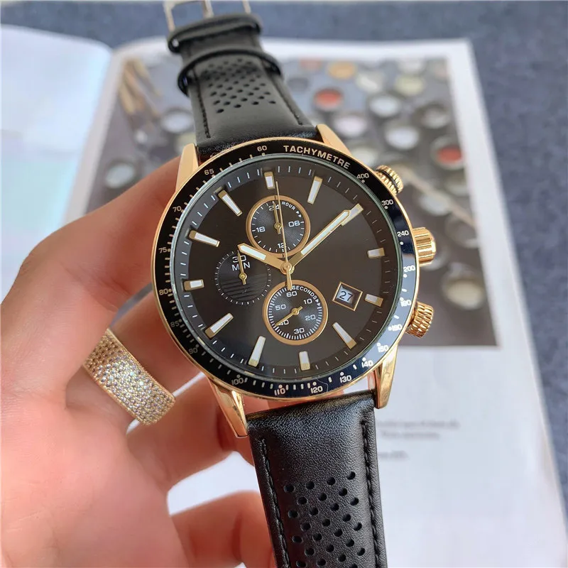 Brand Watch Men Boss Multifunction Style Leather Strap Calendar Quartz Wrist Watches Small Dials kan fungera BS232042
