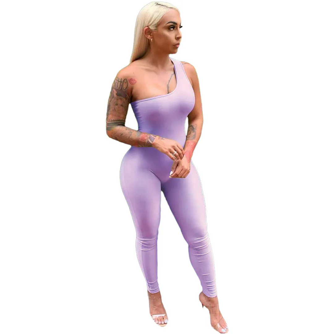 Sommar kvinnor designer jumpsuits sexig en axel ärmlös hip lyft sport rompers elegant skinny bodysuit clubbwear 8510