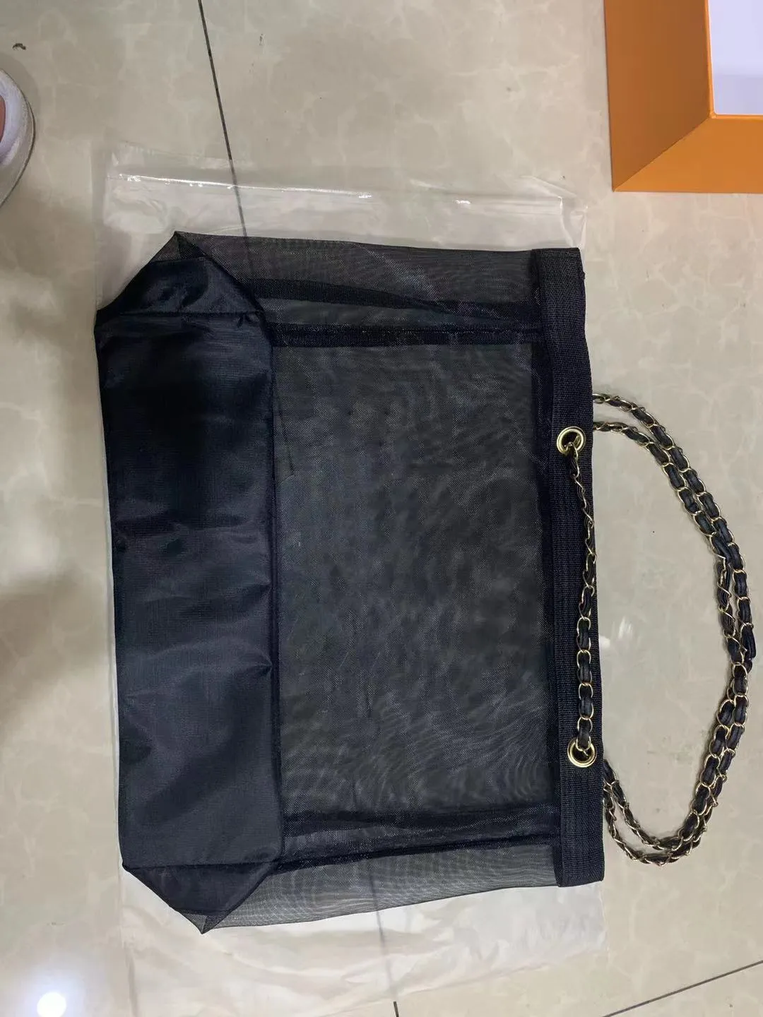 Bolsa de maquillaje de playa, bolso negro, bolso de mano, red famosa, tienda de cosméticos, bolso de belleza, bolso de compras negro, bolsa de red 260u