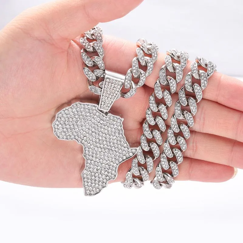 Chains Crystal Africa Map Pendant Collier POUR FEMMES ACCESSOIRES HIP HOP HOP HOP BIELLIR CHOKER CUBAN LINK CHAMP Men274H