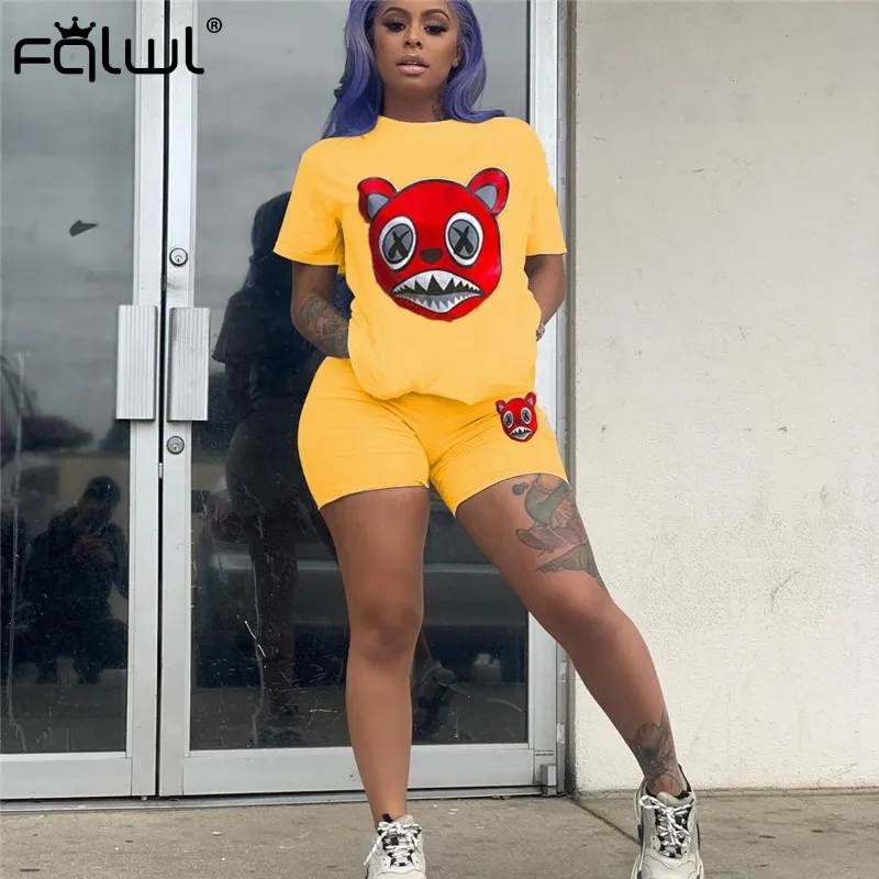 FQLWL Cartoon Print 2 Stück Set Frauen Outfits Sommer T-shirt und Zwei Stück Biker Shorts Set Passenden Set Frauen trainingsanzug Weibliche X0428