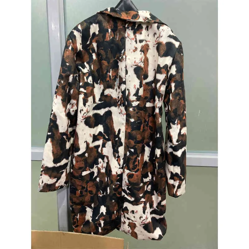 Camouflage Trench Coat Hommes Longue Veste Mens Casual Lâche Chaud Angleterre Style Manteaux Simple Coupe-Vent Manteaux 210524